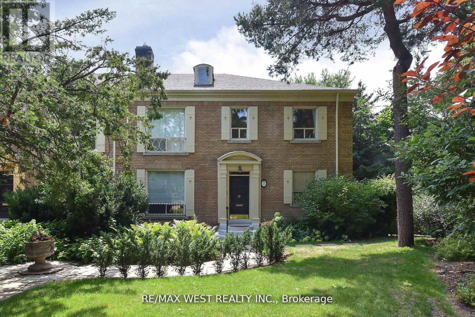 2ND FLR - 7 OTTER CRESCENT, Toronto, Ontario