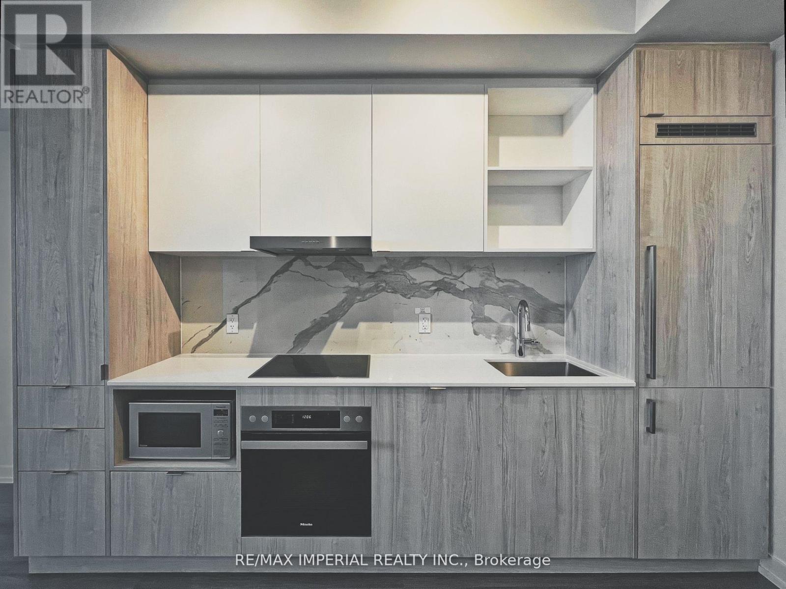 5510 - 138 Downes Street, Toronto, Ontario  M5E 0E4 - Photo 12 - C12432975