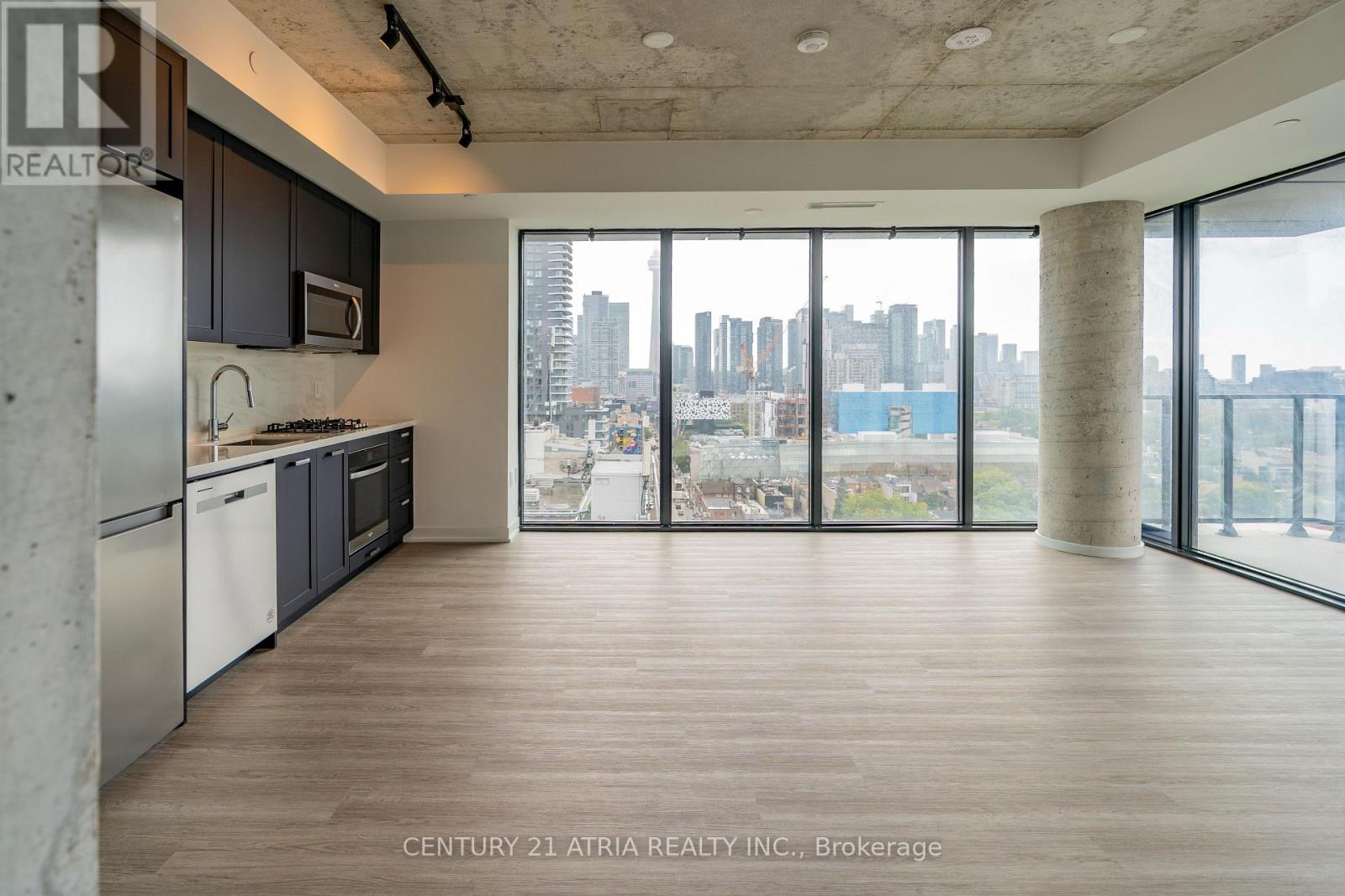 1511 - 195 MCCAUL STREET, Toronto, Ontario