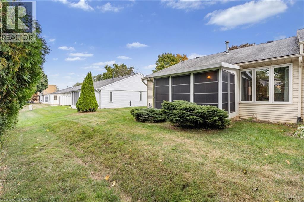 4 Rossmore Avenue Unit# 5, Grimsby, Ontario  L3M 3E3 - Photo 31 - 40772692