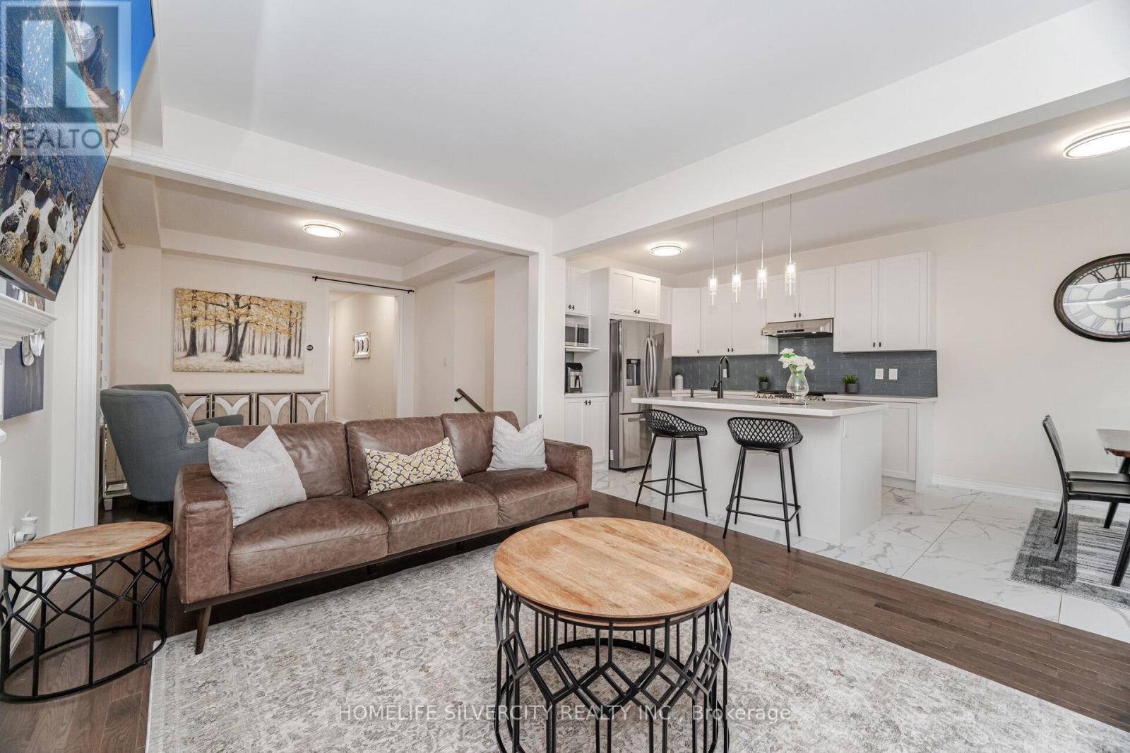 45 Ogston Crescent, Whitby, Ontario  L1P 0H2 - Photo 17 - E12432904