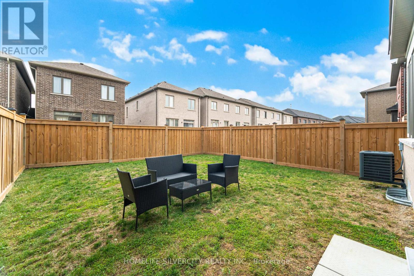 45 Ogston Crescent, Whitby, Ontario  L1P 0H2 - Photo 48 - E12432904