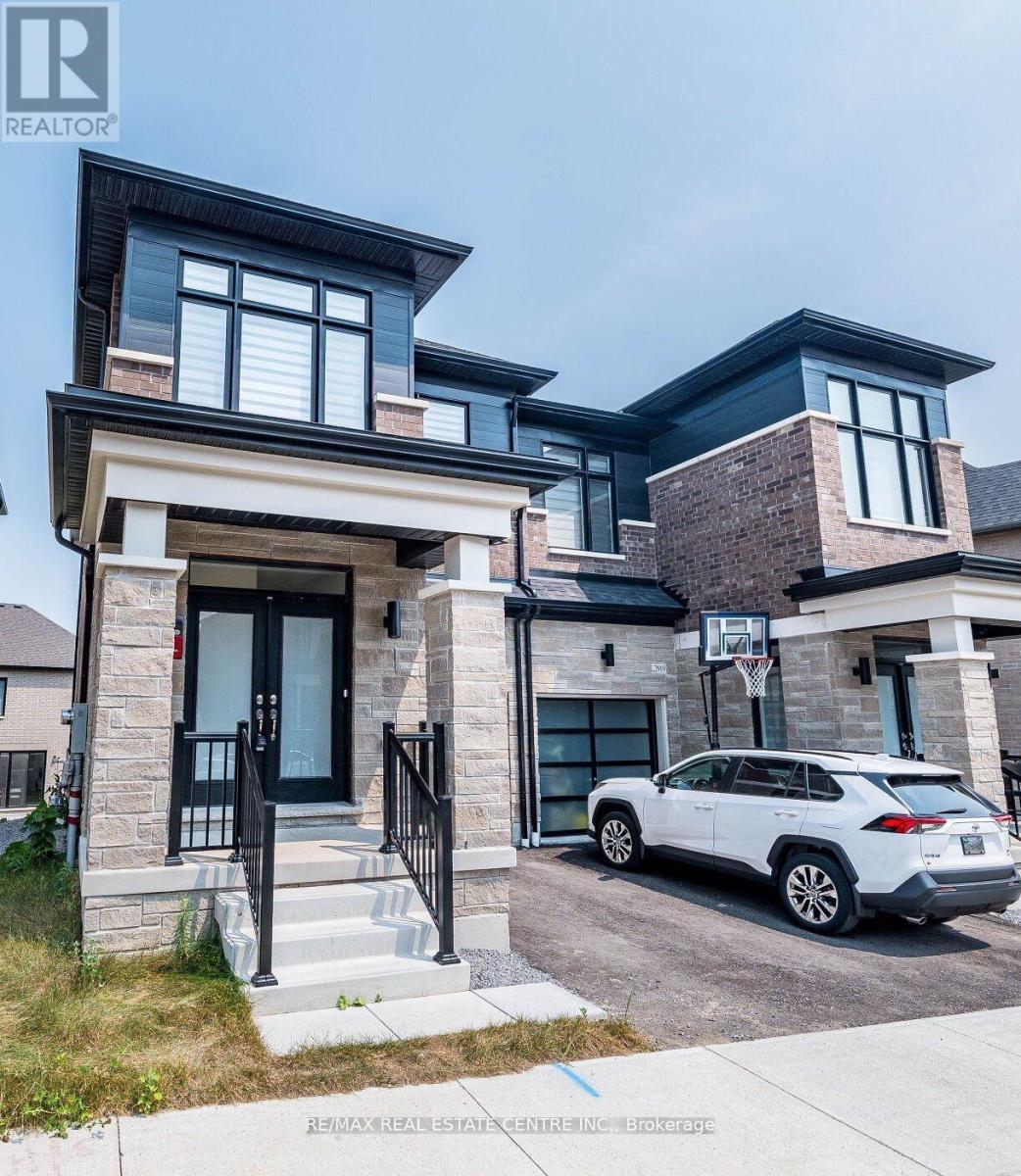 2921 NAKINA STREET, Pickering, Ontario
