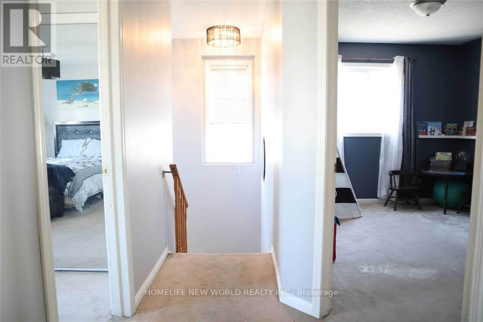 1520 Sarasota Crescent, Oshawa, Ontario  L1G 8E9 - Photo 14 - E12432924