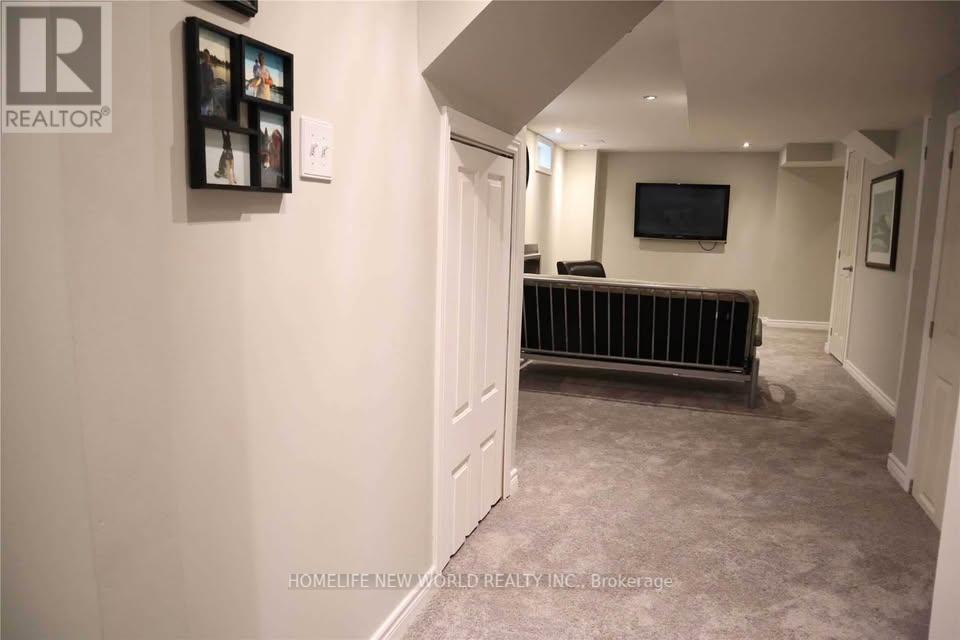 1520 Sarasota Crescent, Oshawa, Ontario  L1G 8E9 - Photo 19 - E12432924