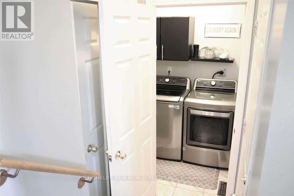 1520 Sarasota Crescent, Oshawa, Ontario  L1G 8E9 - Photo 9 - E12432924