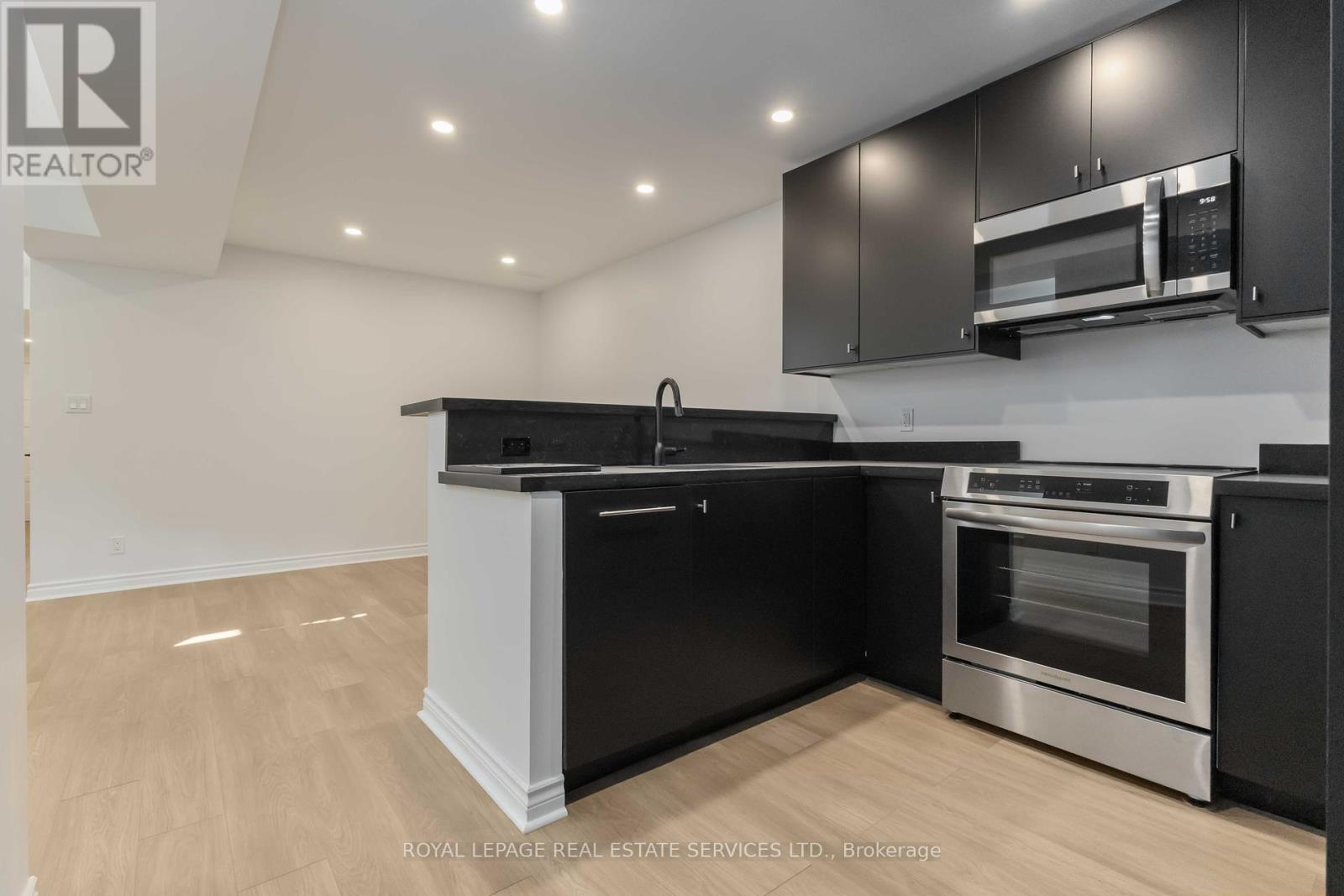 Basement - 509 Main Street, Toronto, Ontario  M4C 4Y3 - Photo 6 - E12432991