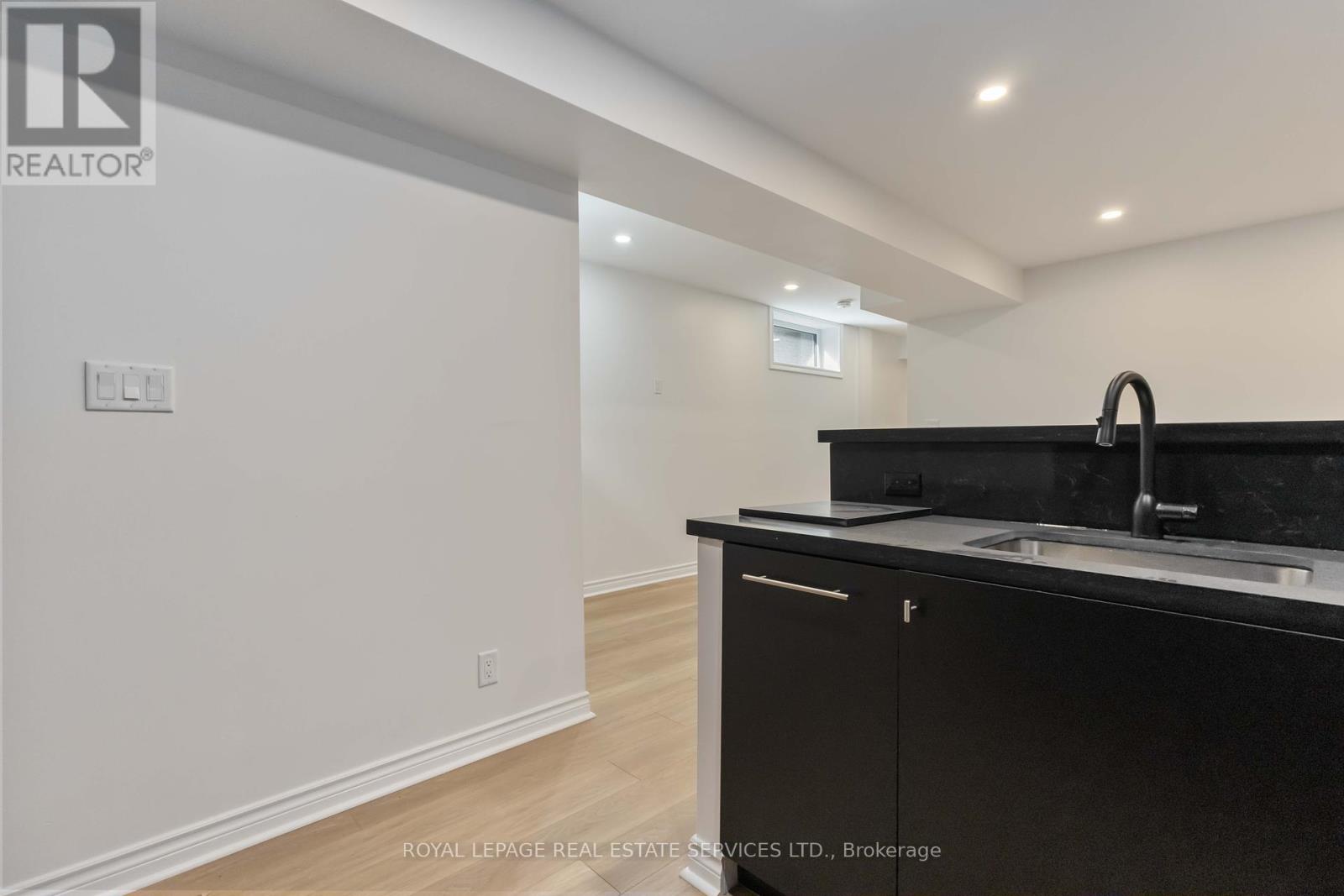 Basement - 509 Main Street, Toronto, Ontario  M4C 4Y3 - Photo 9 - E12432991