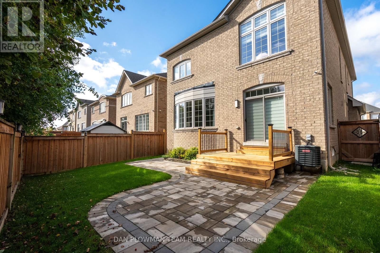 11 Ravensedge Court, Whitby, Ontario  L1R 0P3 - Photo 34 - E12432996