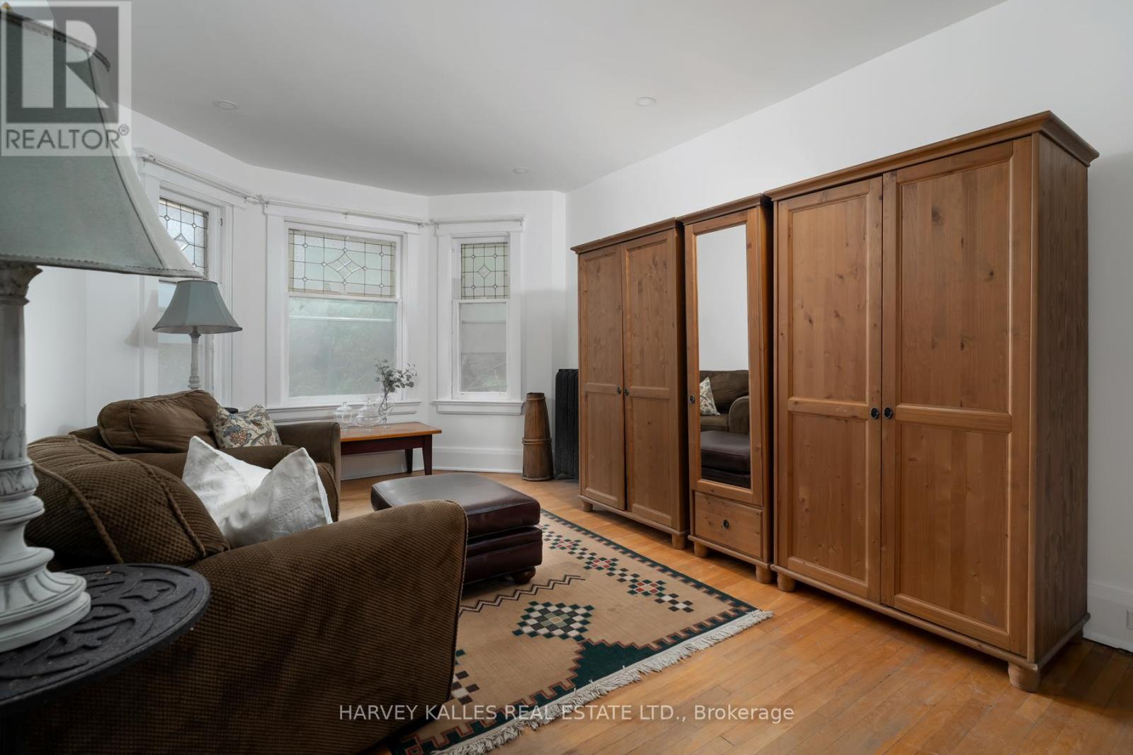 181 Indian Road, Toronto, Ontario  M6R 2W2 - Photo 30 - W12432870
