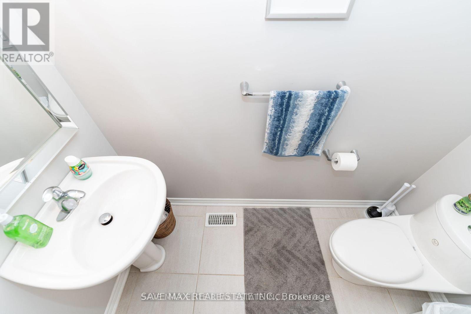 5549 Katy Gate, Mississauga, Ontario  L5M 7M9 - Photo 24 - W12432874
