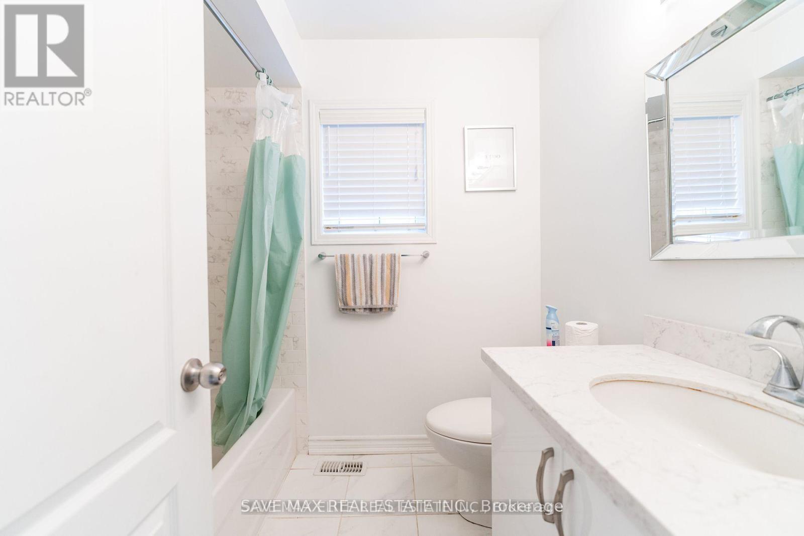 5549 Katy Gate, Mississauga, Ontario  L5M 7M9 - Photo 27 - W12432874