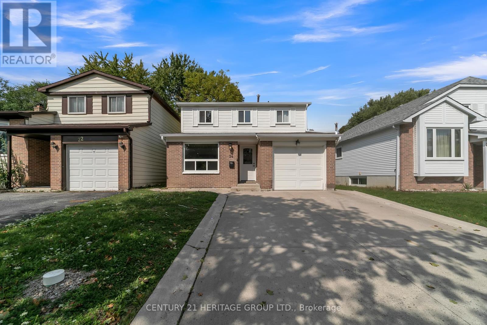 Main & Upper - 24 Springhead Gardens, Richmond Hill, Ontario  L4C 5B9 - Photo 3 - N12432884