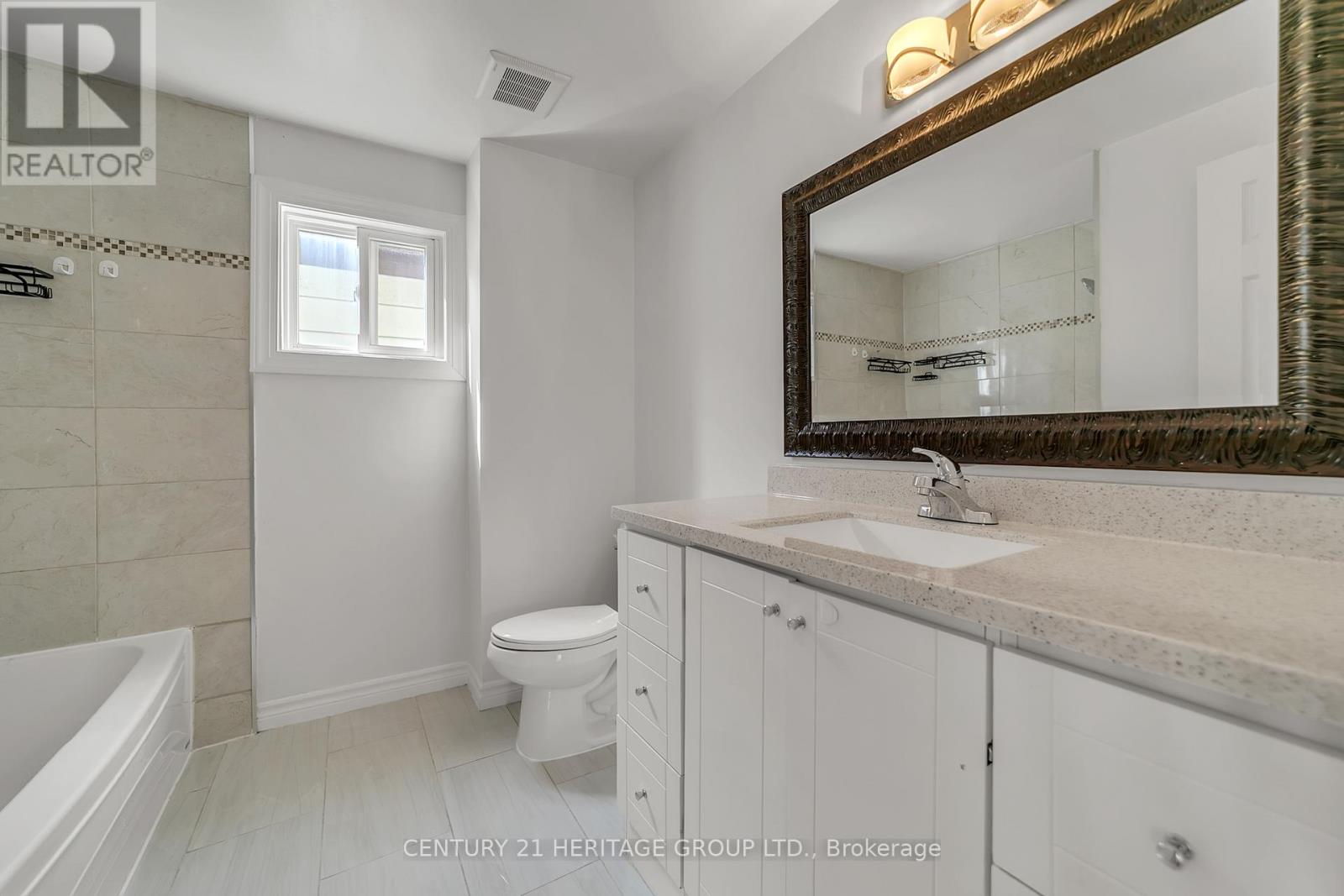 Main & Upper - 24 Springhead Gardens, Richmond Hill, Ontario  L4C 5B9 - Photo 30 - N12432884