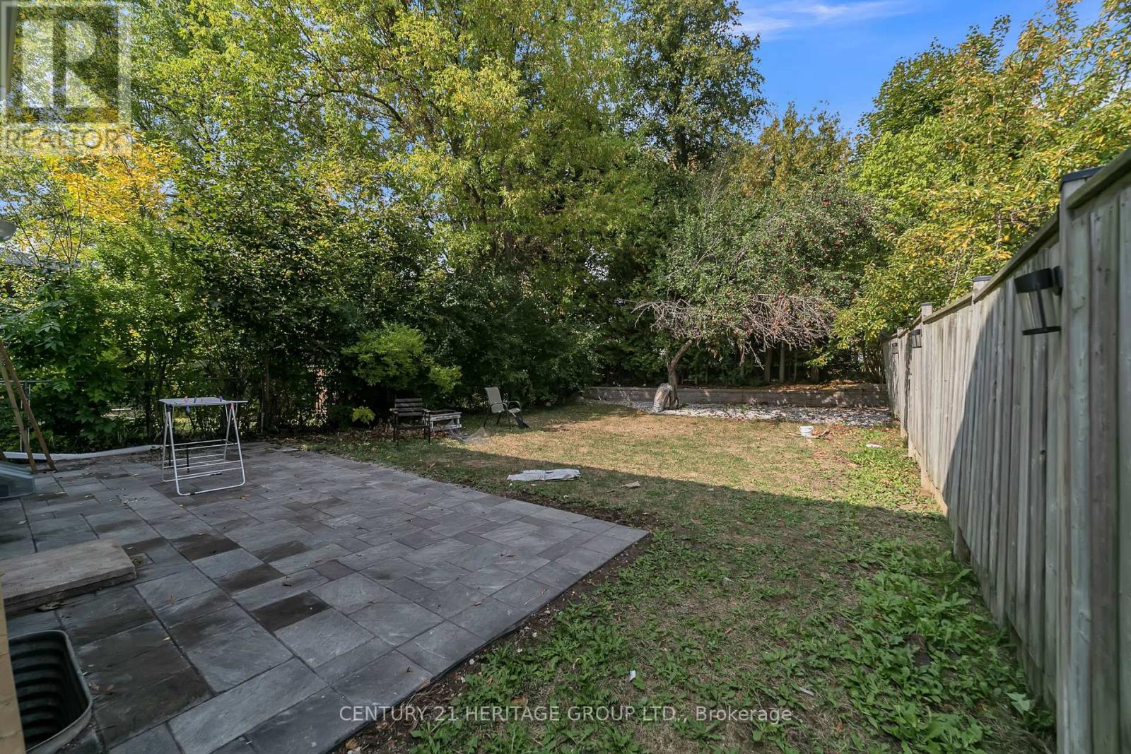 Main & Upper - 24 Springhead Gardens, Richmond Hill, Ontario  L4C 5B9 - Photo 36 - N12432884