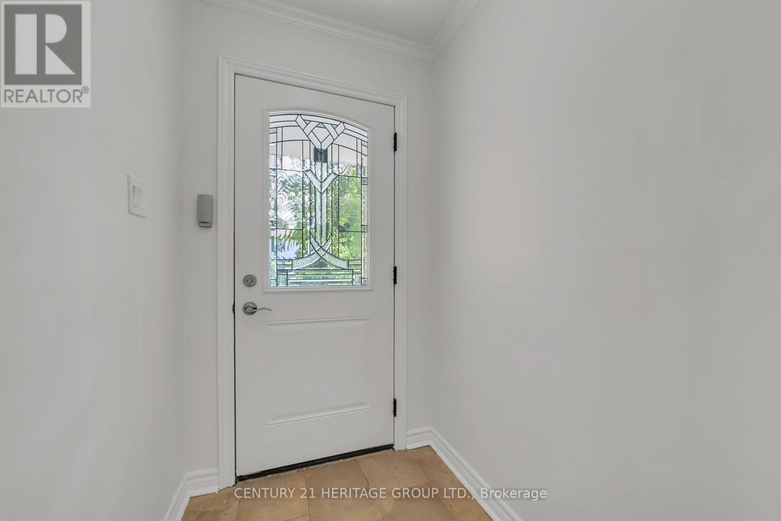 Main & Upper - 24 Springhead Gardens, Richmond Hill, Ontario  L4C 5B9 - Photo 6 - N12432884