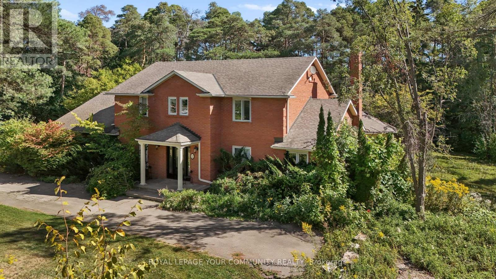 52 BEAUFORT HILLS ROAD, Richmond Hill, Ontario