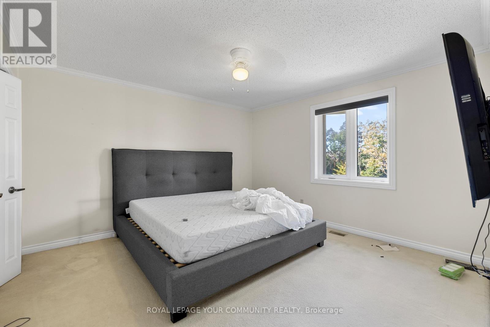 52 Beaufort Hills Road, Richmond Hill, Ontario  L4E 2N1 - Photo 18 - N12432903