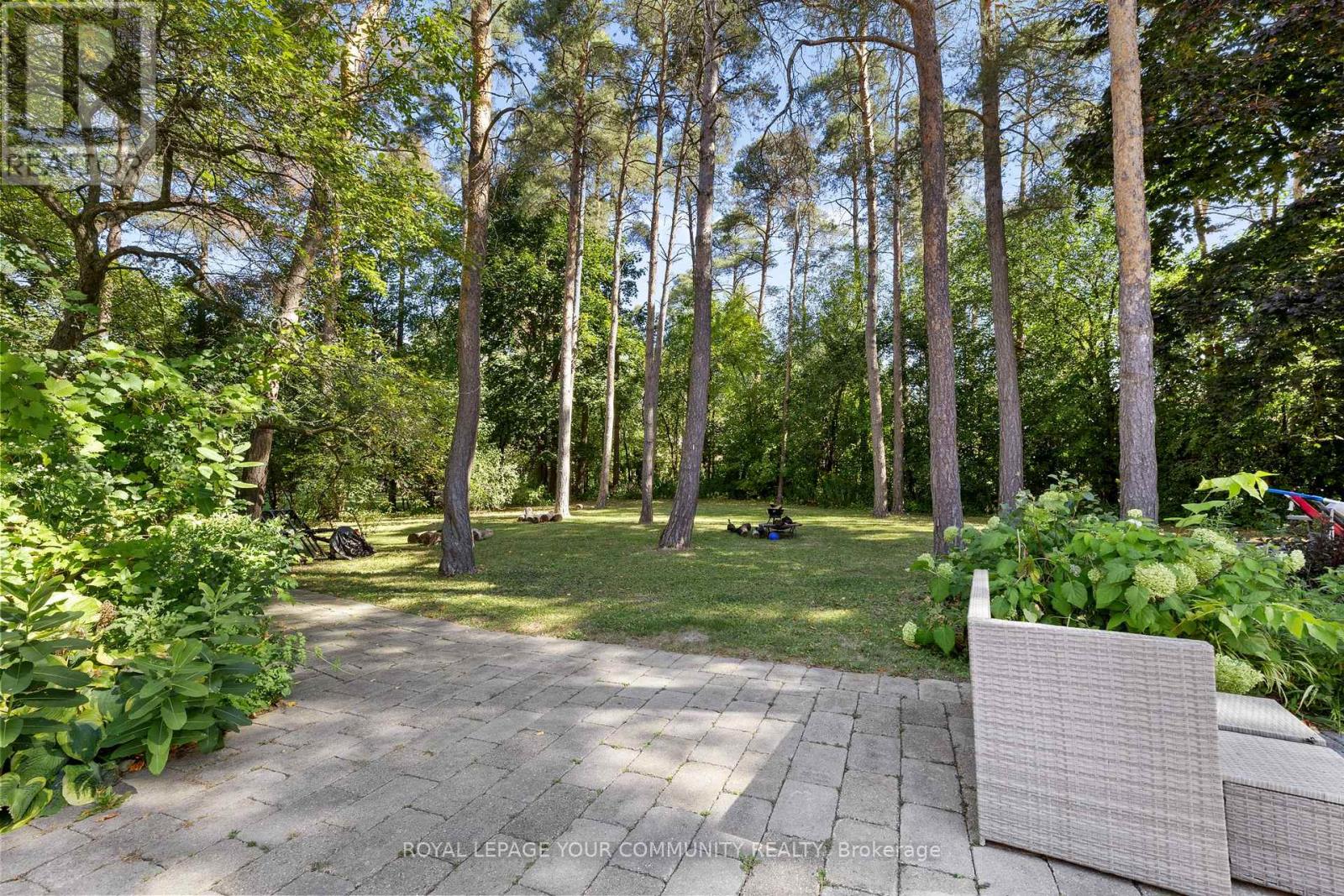 52 Beaufort Hills Road, Richmond Hill, Ontario  L4E 2N1 - Photo 34 - N12432903