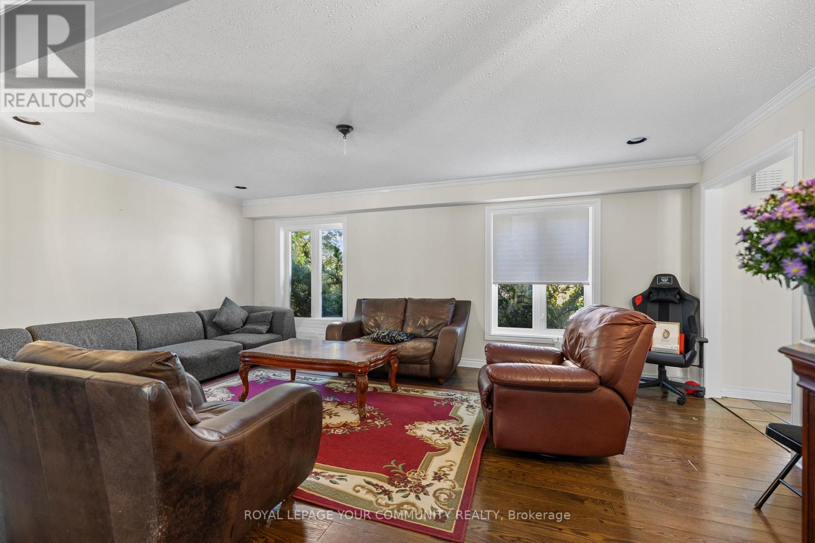 52 Beaufort Hills Road, Richmond Hill, Ontario  L4E 2N1 - Photo 8 - N12432903