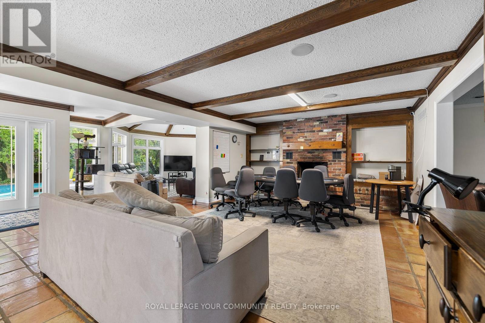 52 Beaufort Hills Road, Richmond Hill, Ontario  L4E 2N1 - Photo 9 - N12432903
