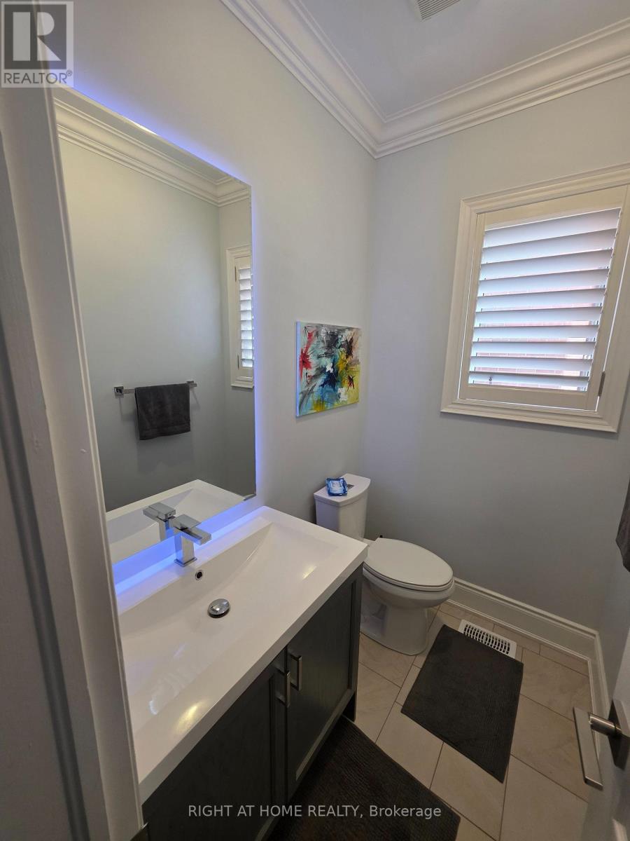 56 Stark Crescent, Vaughan, Ontario  L4H 0J4 - Photo 11 - N12432916
