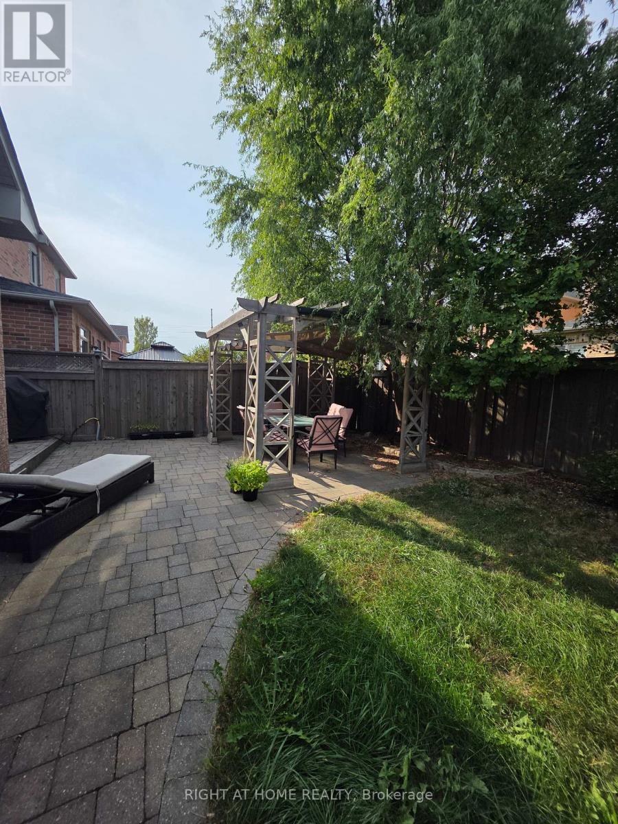 56 Stark Crescent, Vaughan, Ontario  L4H 0J4 - Photo 22 - N12432916