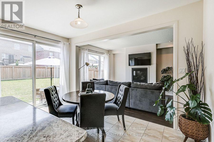 136 Casserley Crescent, New Tecumseth, Ontario  L0G 1W0 - Photo 15 - N12433004