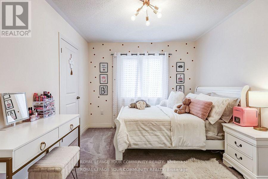 136 Casserley Crescent, New Tecumseth, Ontario  L0G 1W0 - Photo 31 - N12433004