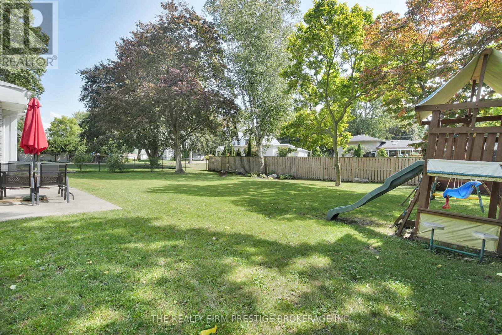 204 Main Street, West Elgin, Ontario  N0L 2P0 - Photo 28 - X12432989