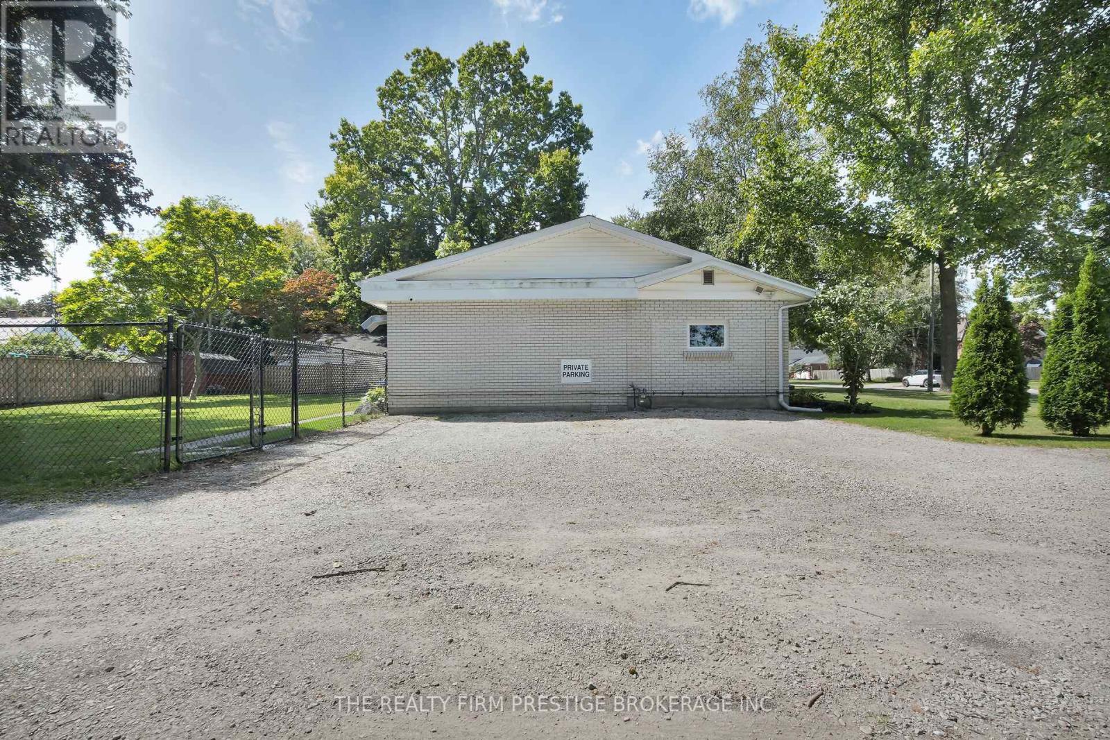 204 Main Street, West Elgin, Ontario  N0L 2P0 - Photo 32 - X12432989