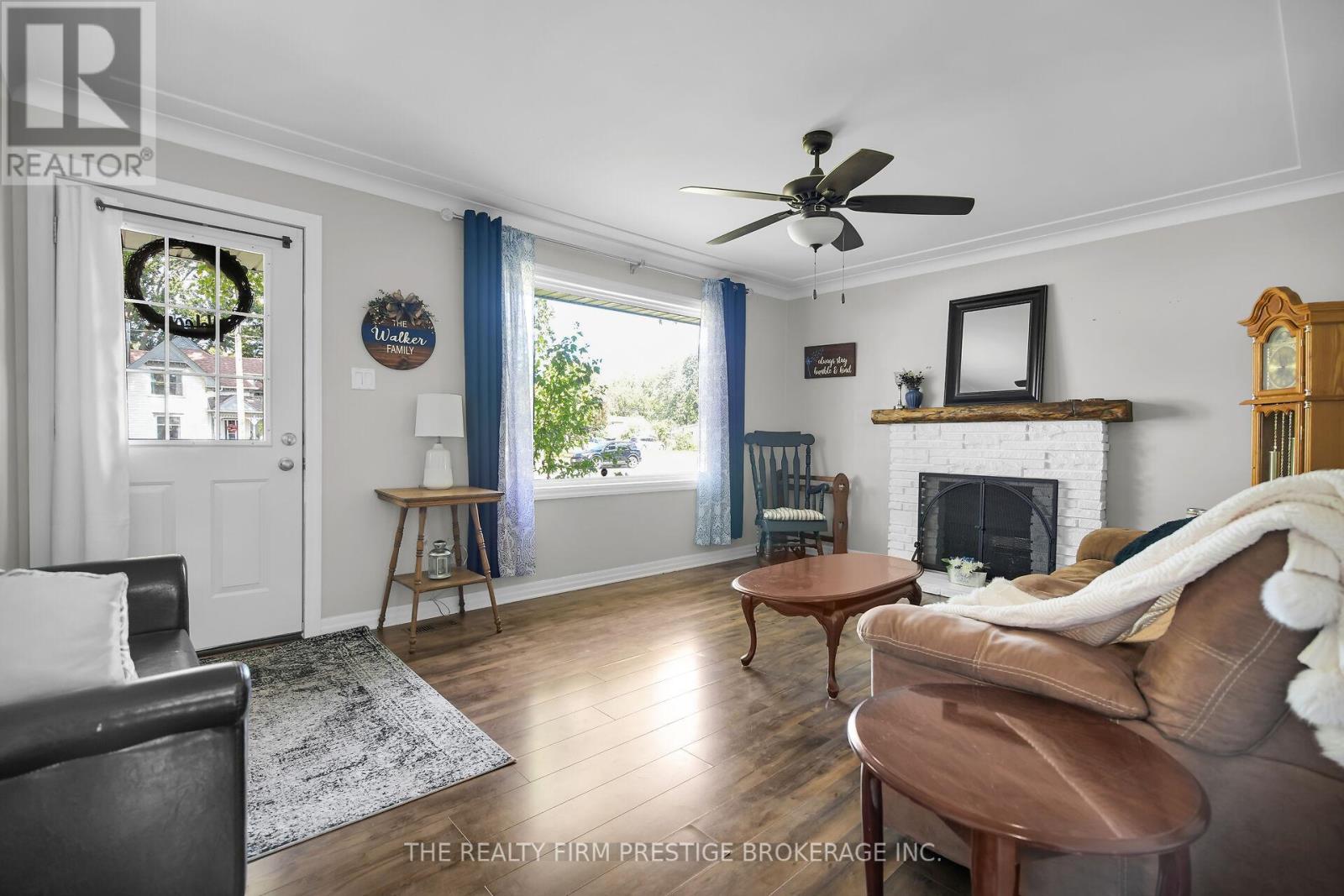 204 Main Street, West Elgin, Ontario  N0L 2P0 - Photo 4 - X12432989