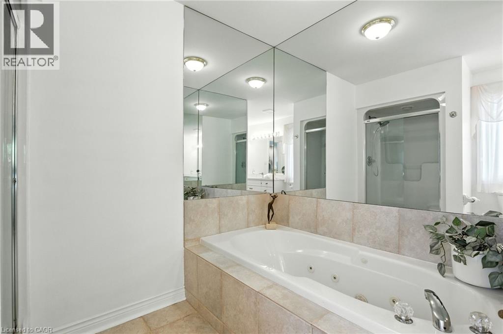 1104 Crofton Way, Burlington, Ontario  L7P 4W8 - Photo 26 - 40774497