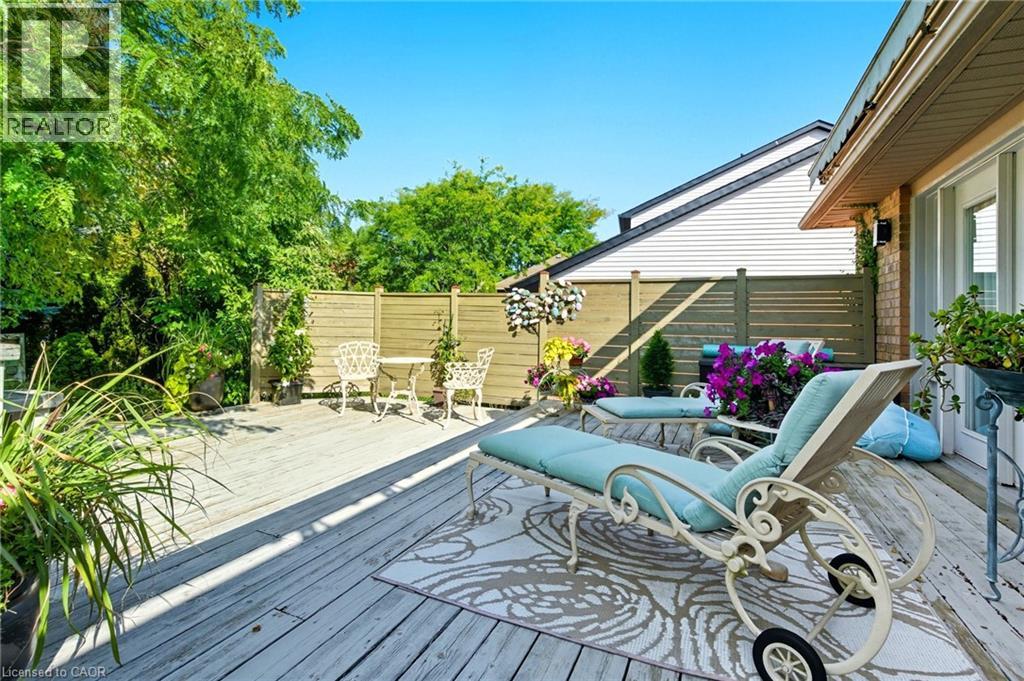 1104 Crofton Way, Burlington, Ontario  L7P 4W8 - Photo 37 - 40774497