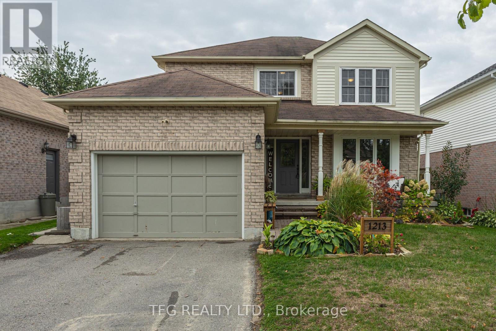 1213 Corsica Avenue, Oshawa, Ontario  L1K 2J8 - Photo 1 - E12433022