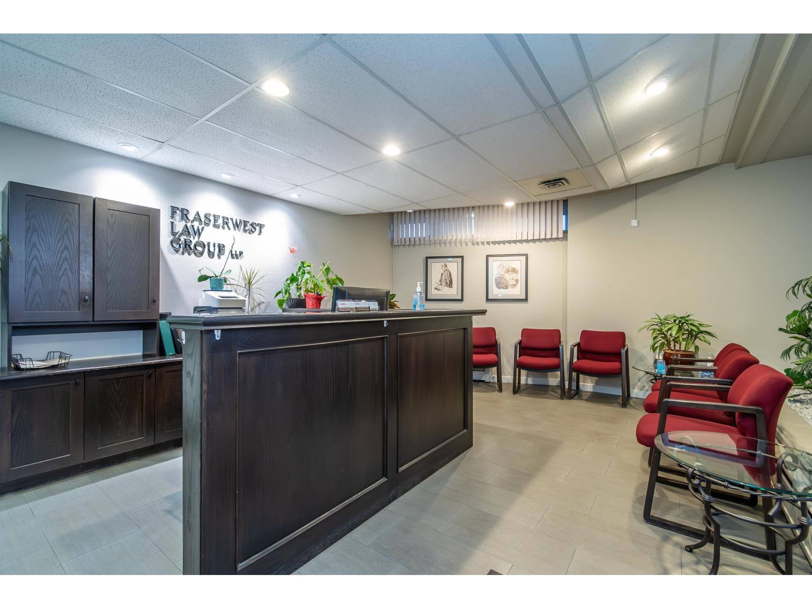 9202 Young Road, Chilliwack Downtown, Chilliwack, British Columbia  V2P 4R2 - Photo 3 - C8072621