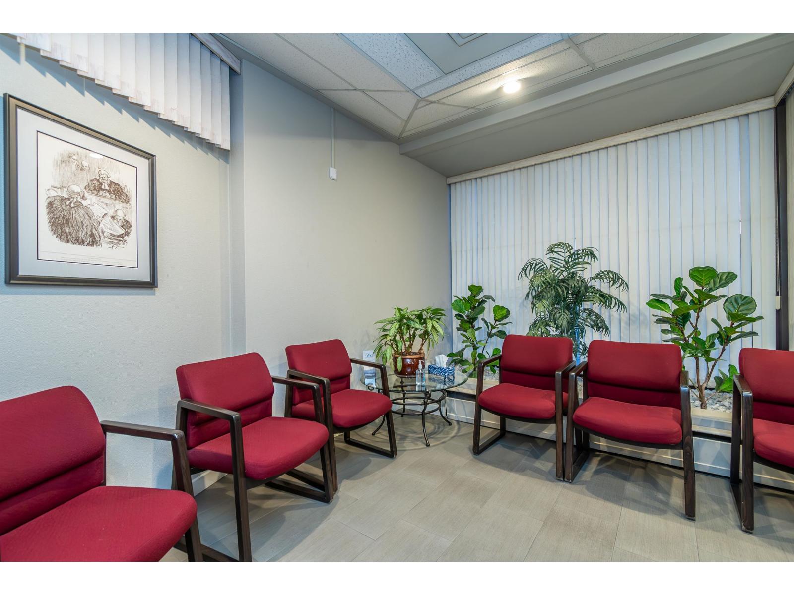 9202 Young Road, Chilliwack Downtown, Chilliwack, British Columbia  V2P 4R2 - Photo 4 - C8072621