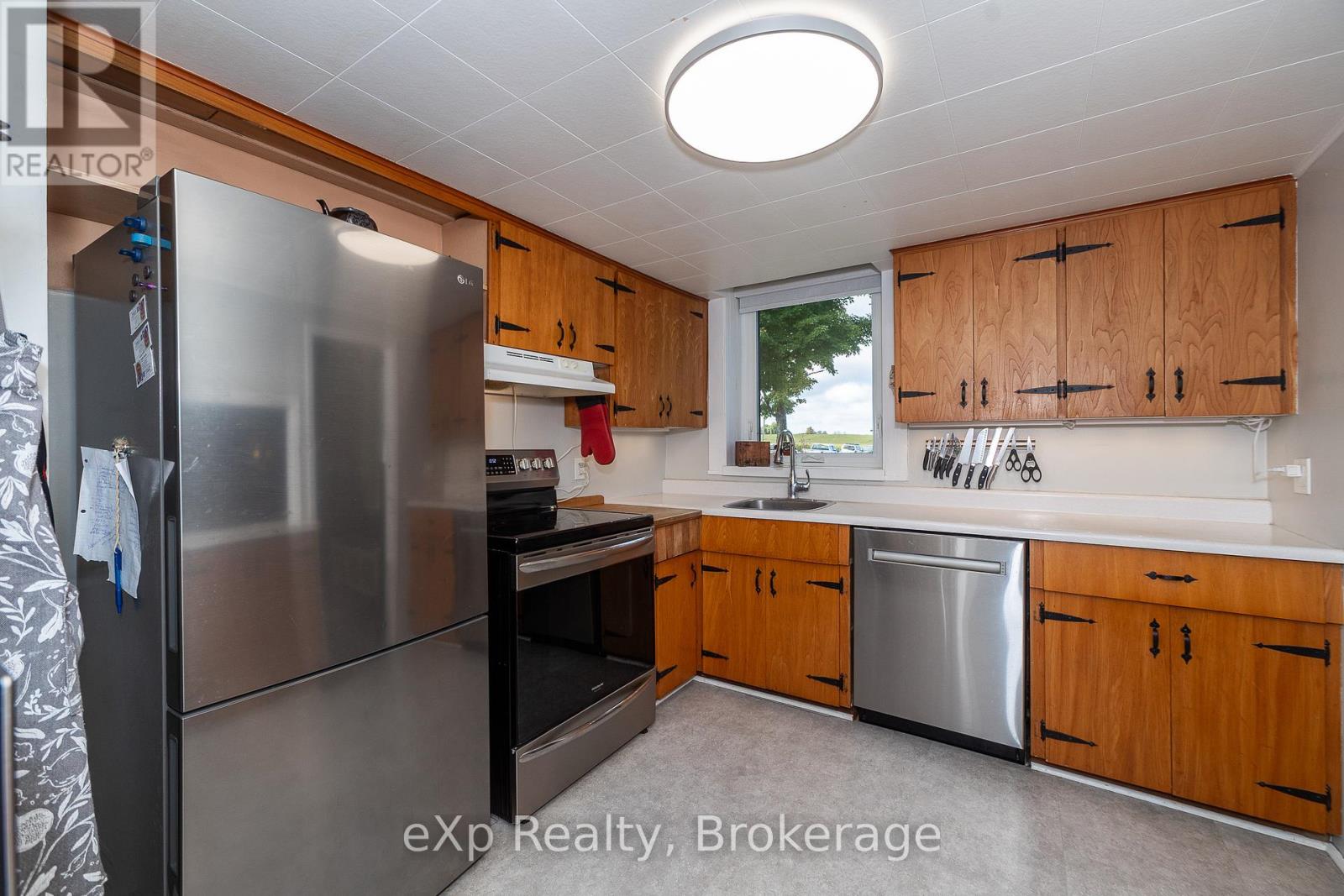 780 Concession 2, Arran-Elderslie, Ontario  N0H 1L0 - Photo 14 - X12433028