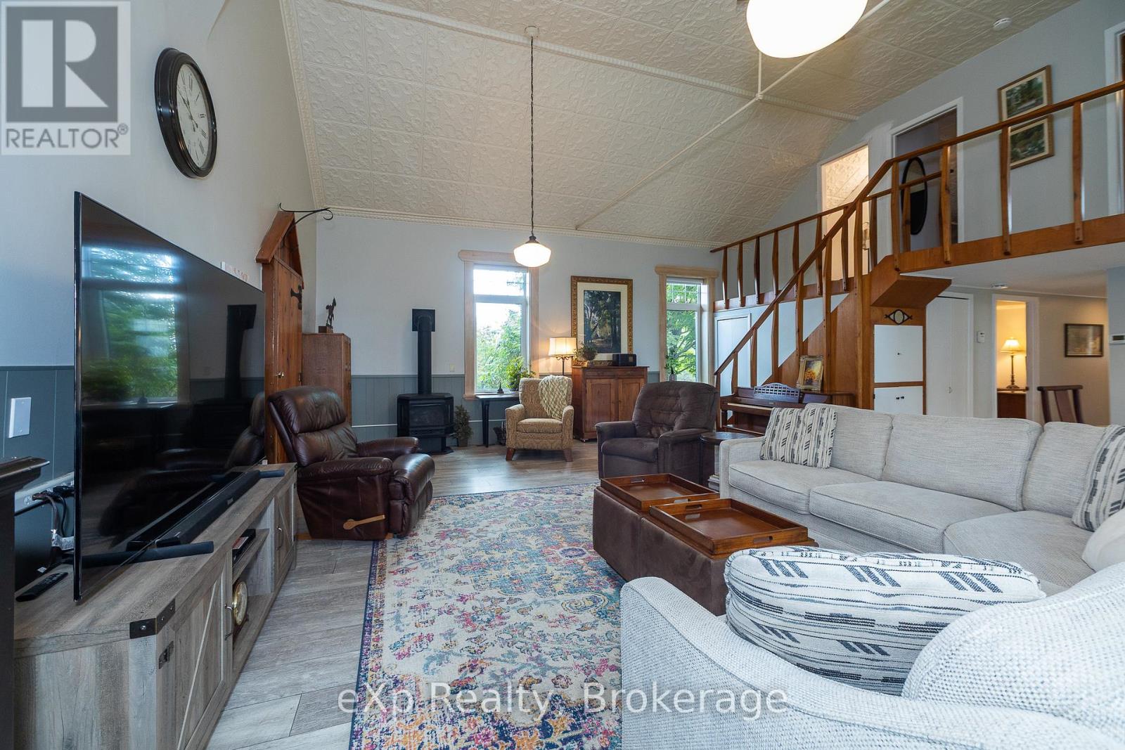 780 Concession 2, Arran-Elderslie, Ontario  N0H 1L0 - Photo 8 - X12433028
