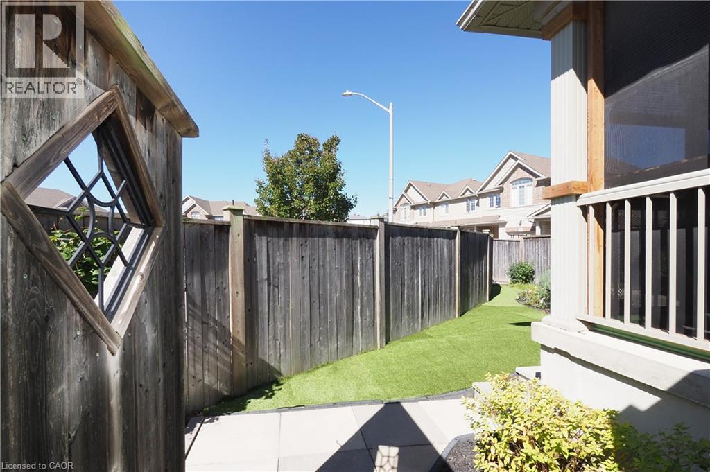 550 Landgren Court, Kitchener, Ontario N2A 0G8 - Photo 37 - 40774214