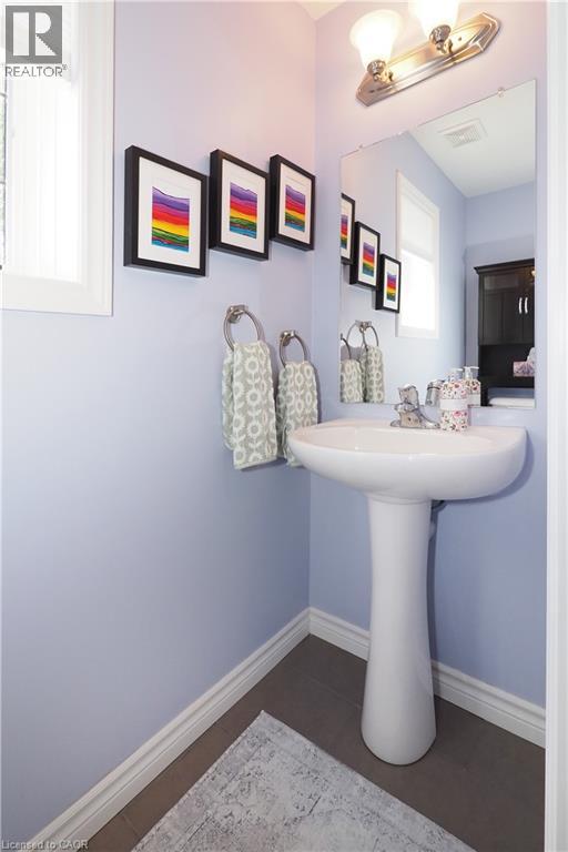 550 Landgren Court, Kitchener, Ontario N2A 0G8 - Photo 29 - 40774214