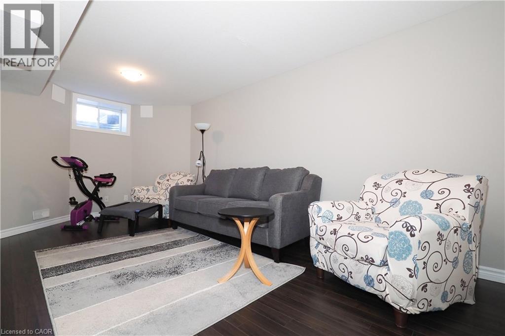 550 Landgren Court, Kitchener, Ontario N2A 0G8 - Photo 30 - 40774214