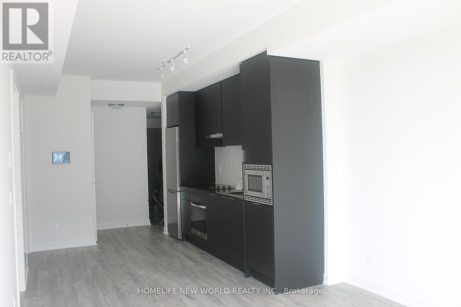 1611 - 3079 Trafalgar Road, Oakville, Ontario  L6H 8C5 - Photo 9 - W12432881