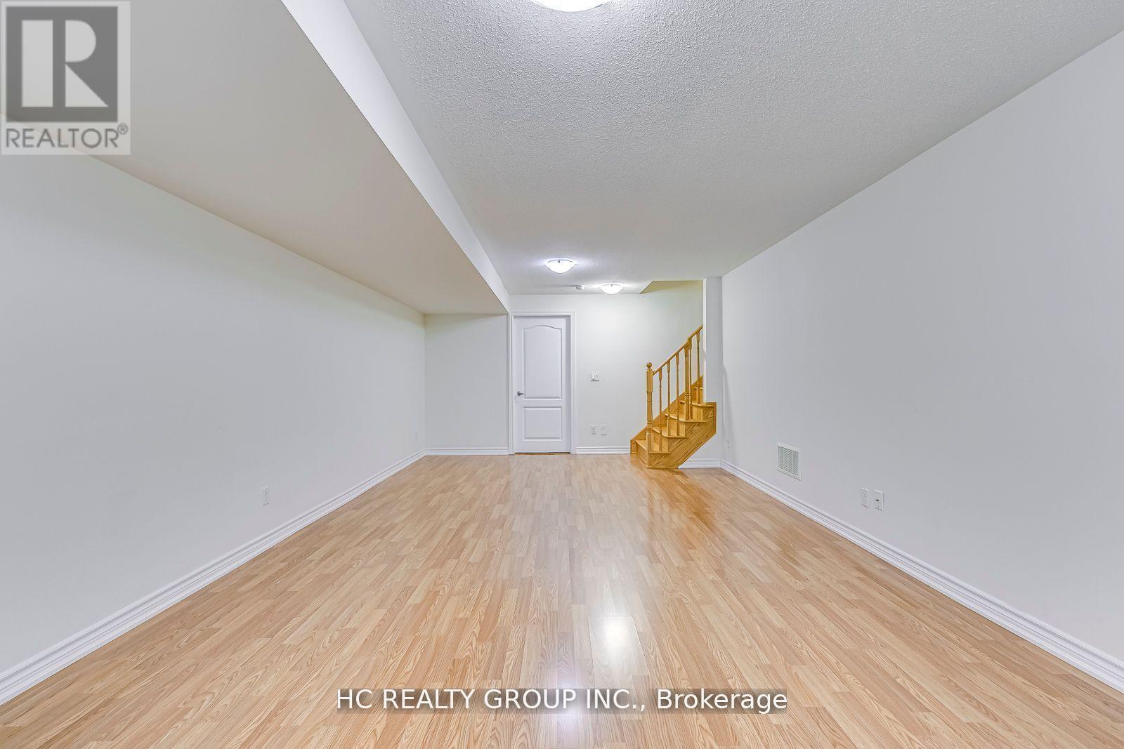 385 Athabasca Common, Oakville, Ontario  L6H 0R5 - Photo 31 - W12432888