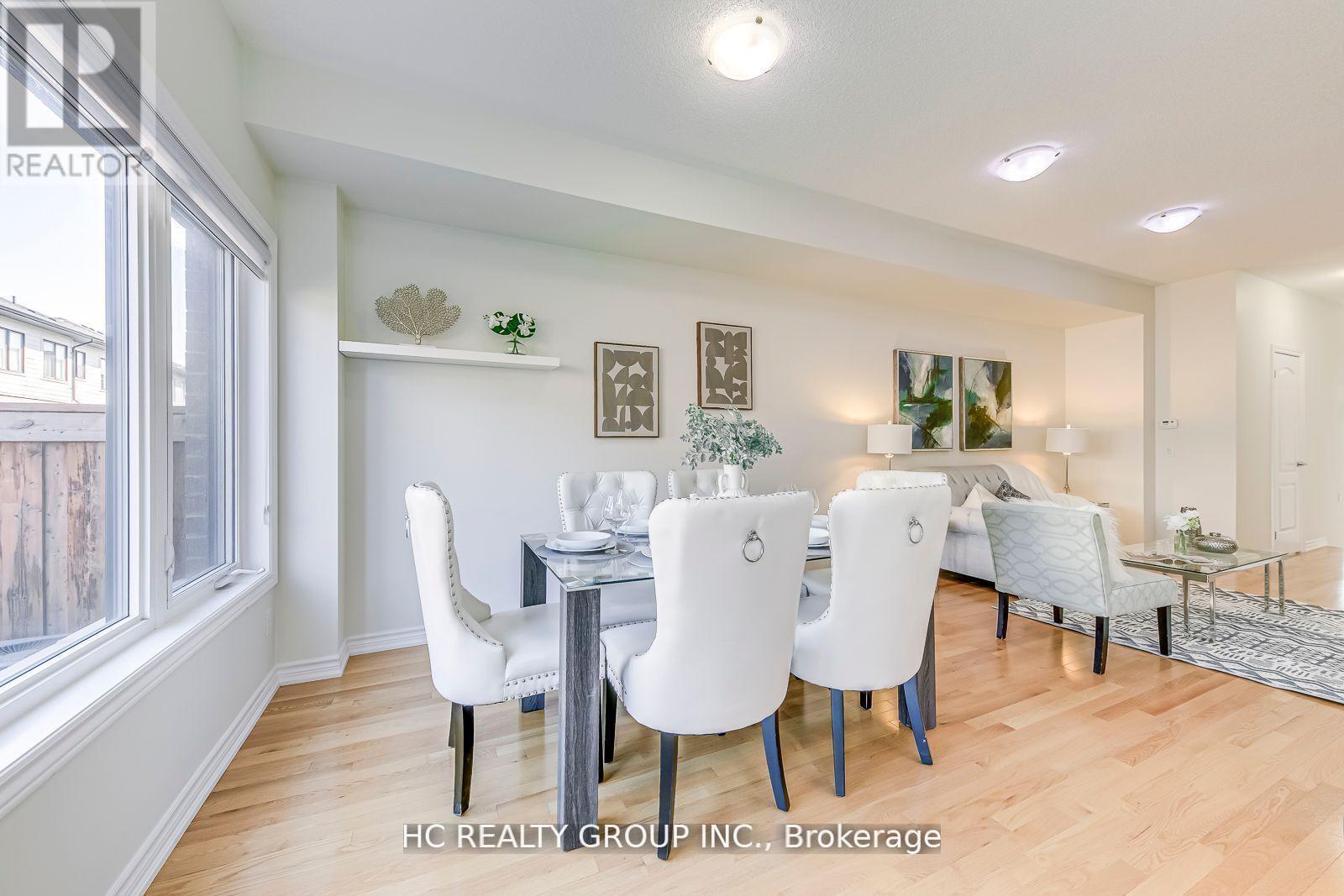 385 Athabasca Common, Oakville, Ontario  L6H 0R5 - Photo 7 - W12432888