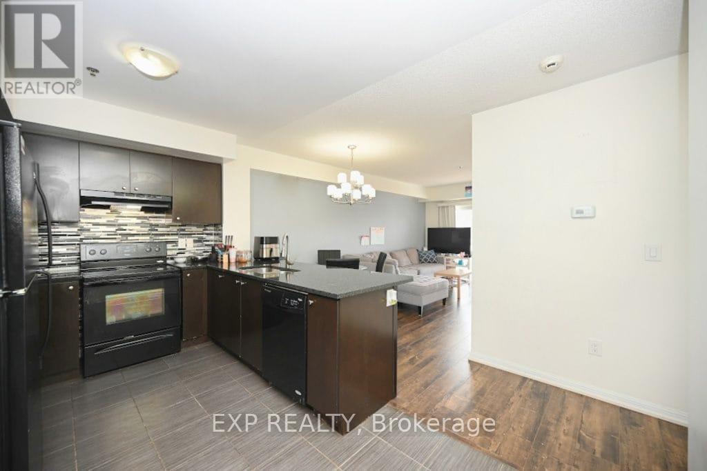 301 - 70 Baycliffe Crescent, Brampton, Ontario  L7A 3Z4 - Photo 2 - W12432908