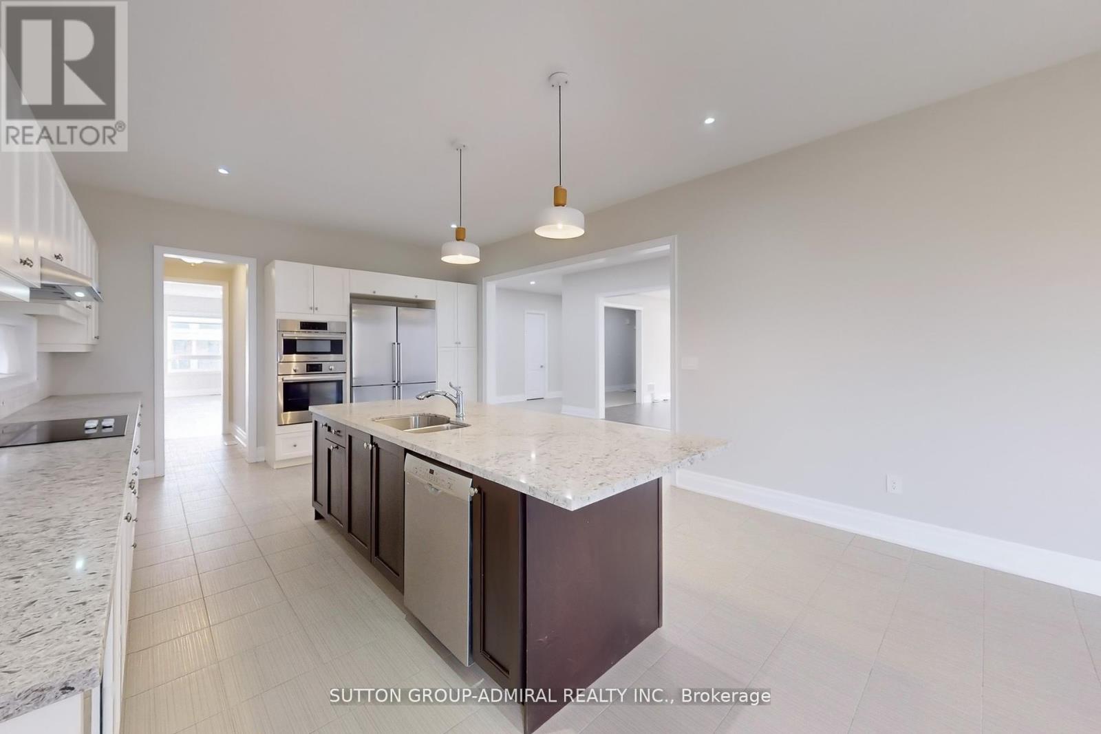 15 Settlers Field Road, Brampton, Ontario  L6X 5P2 - Photo 10 - W12432931
