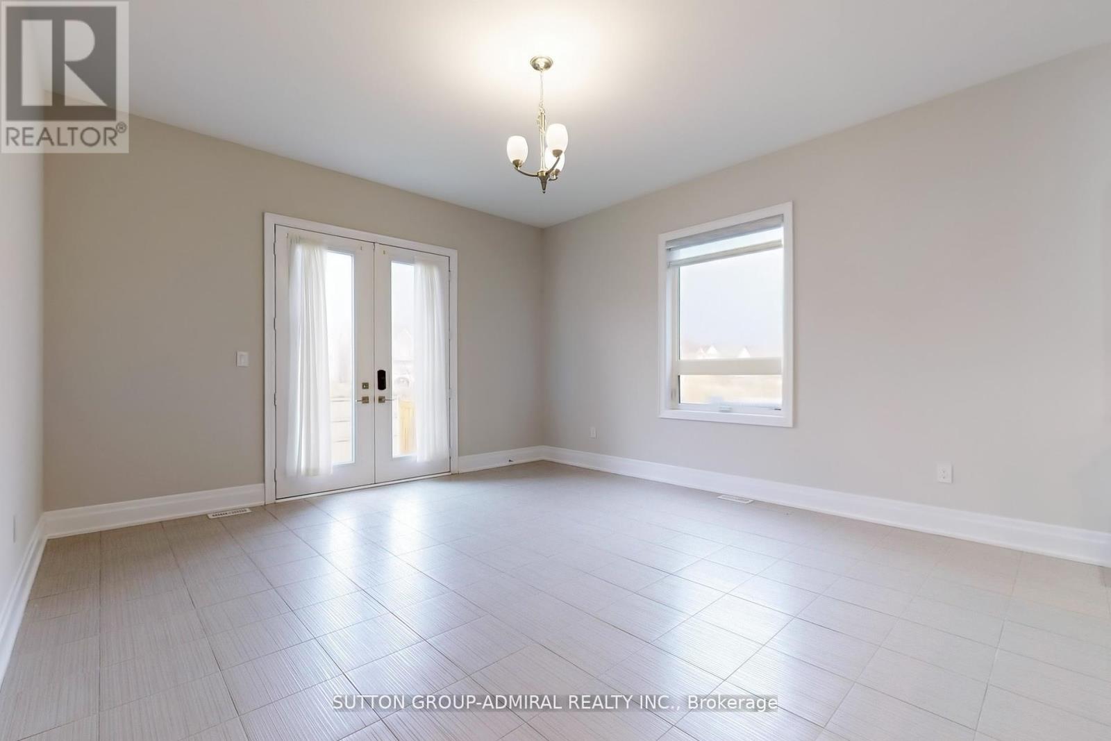 15 Settlers Field Road, Brampton, Ontario  L6X 5P2 - Photo 8 - W12432931