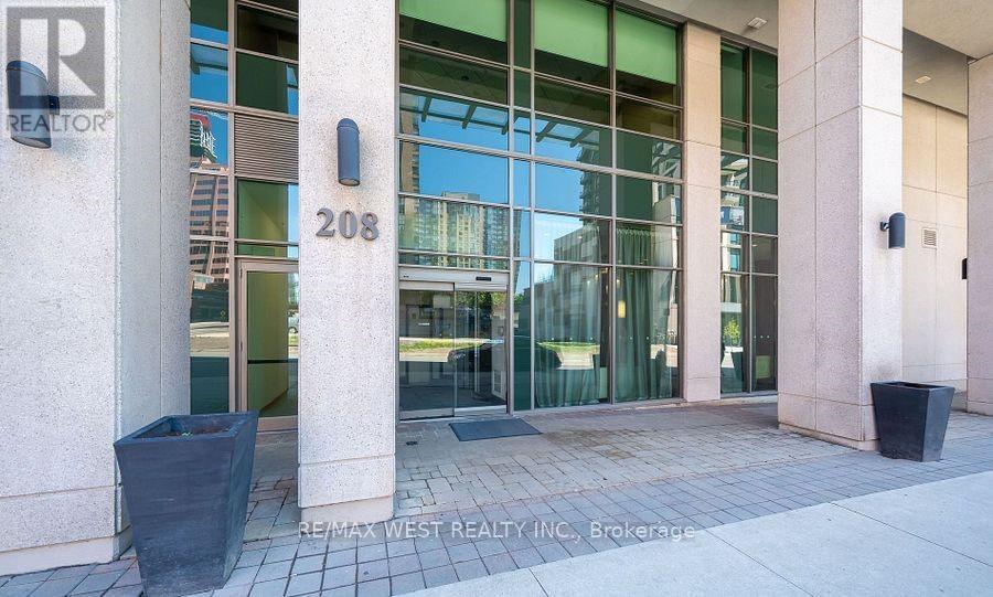 1006 - 208 Enfield Place, Mississauga, Ontario  L5B 0G8 - Photo 2 - W12432968