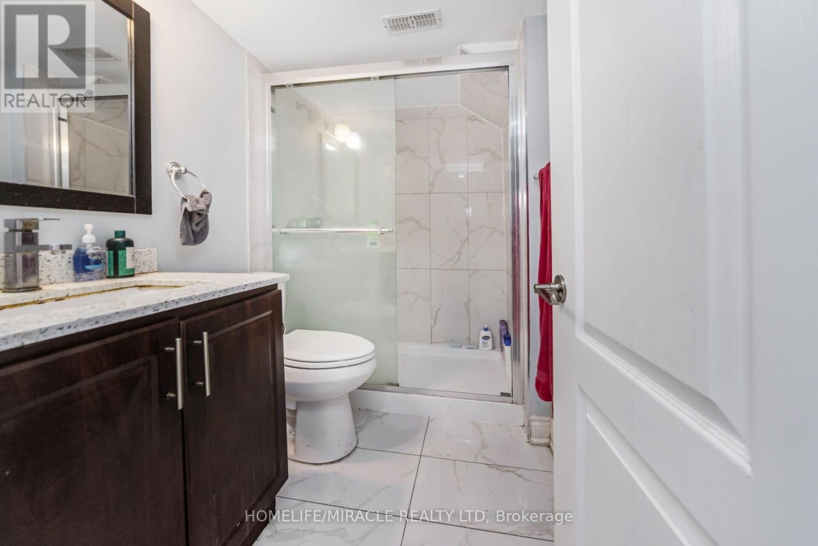 10 Kenora Street, Brampton, Ontario  L6X 5N8 - Photo 42 - W12432974